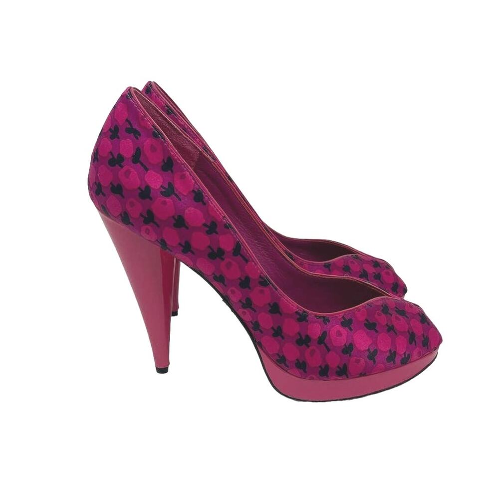 Betsey Johnson Clovis Pink Floral Peep Toe Heel size: 6.5